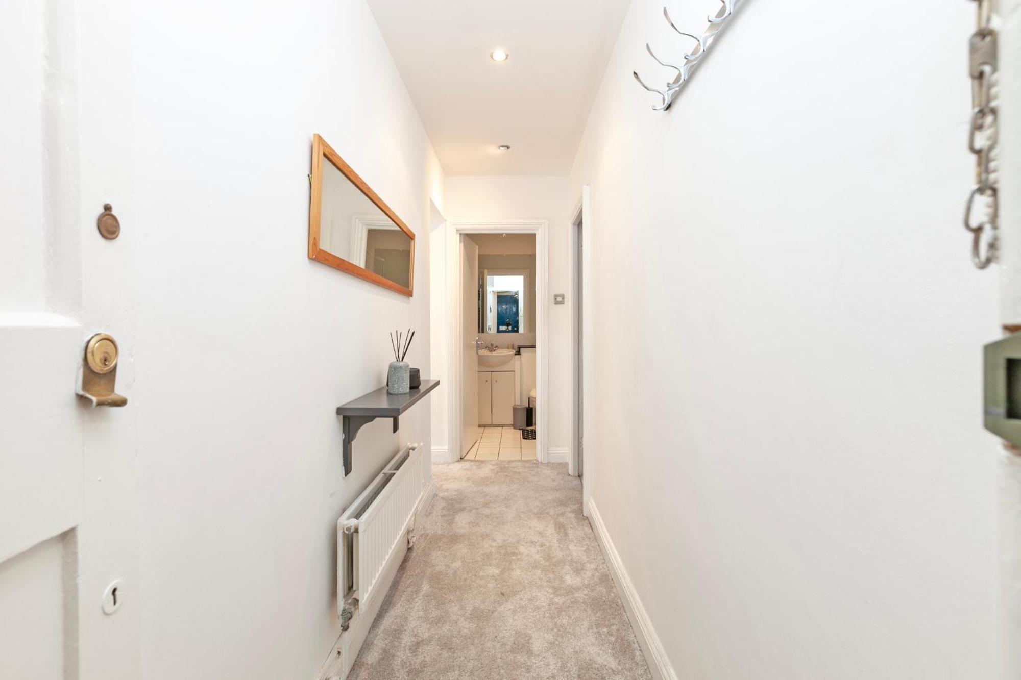 Beautiful 3 Bedroom Flat In Scott Ellis Gardens London Exterior foto